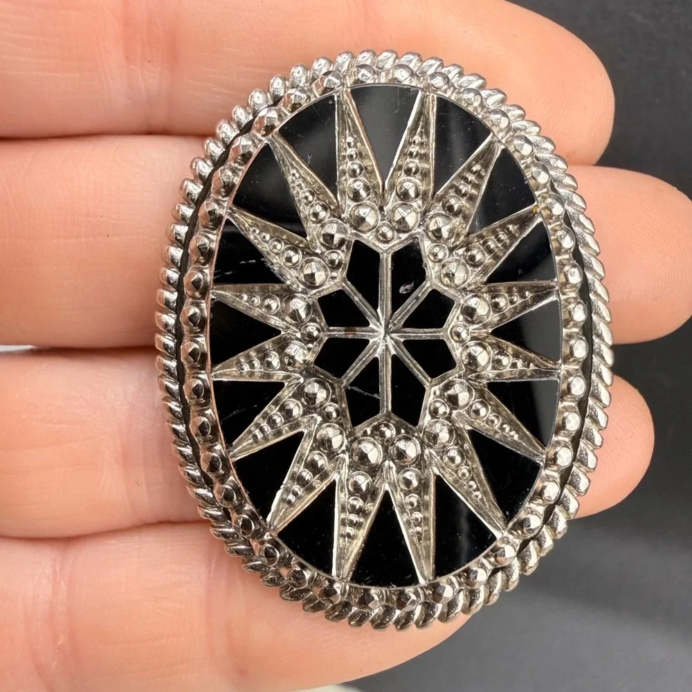 Vintage Yochi Ring Silver Tone Adjustable Glass Starburst Cocktail 10